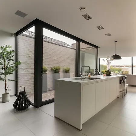 Holiday home Sky & 2 - Free Parking - Free Bikes - Evcharging